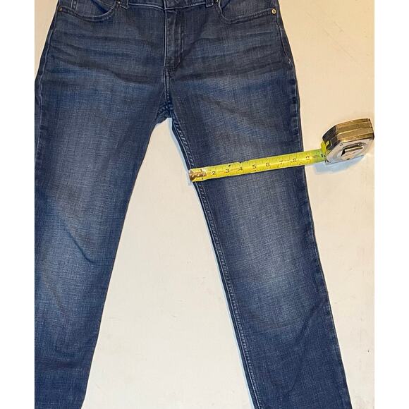 Wrangler Women’s 9/10x32 Straight Leg Jeans Dark Wash Cowboy Carter Ranchcore - Picture 6 of 13